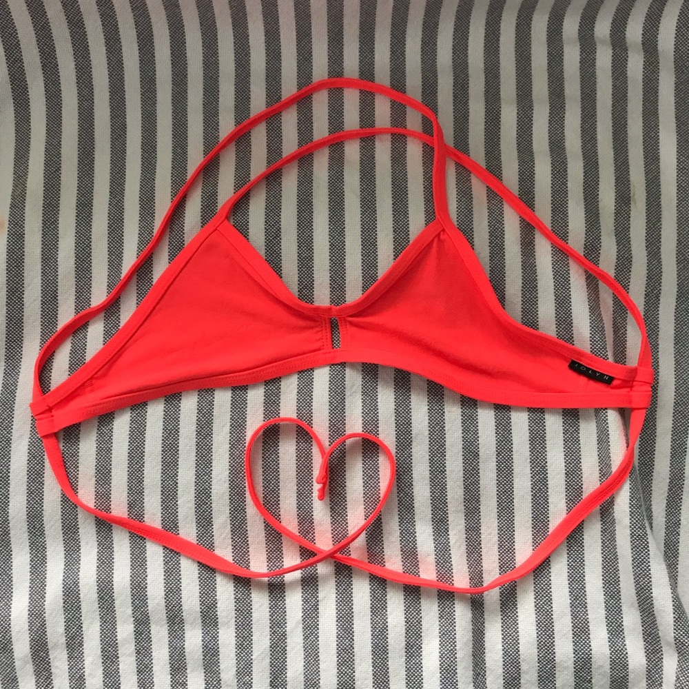 Jolyn Vent Top
